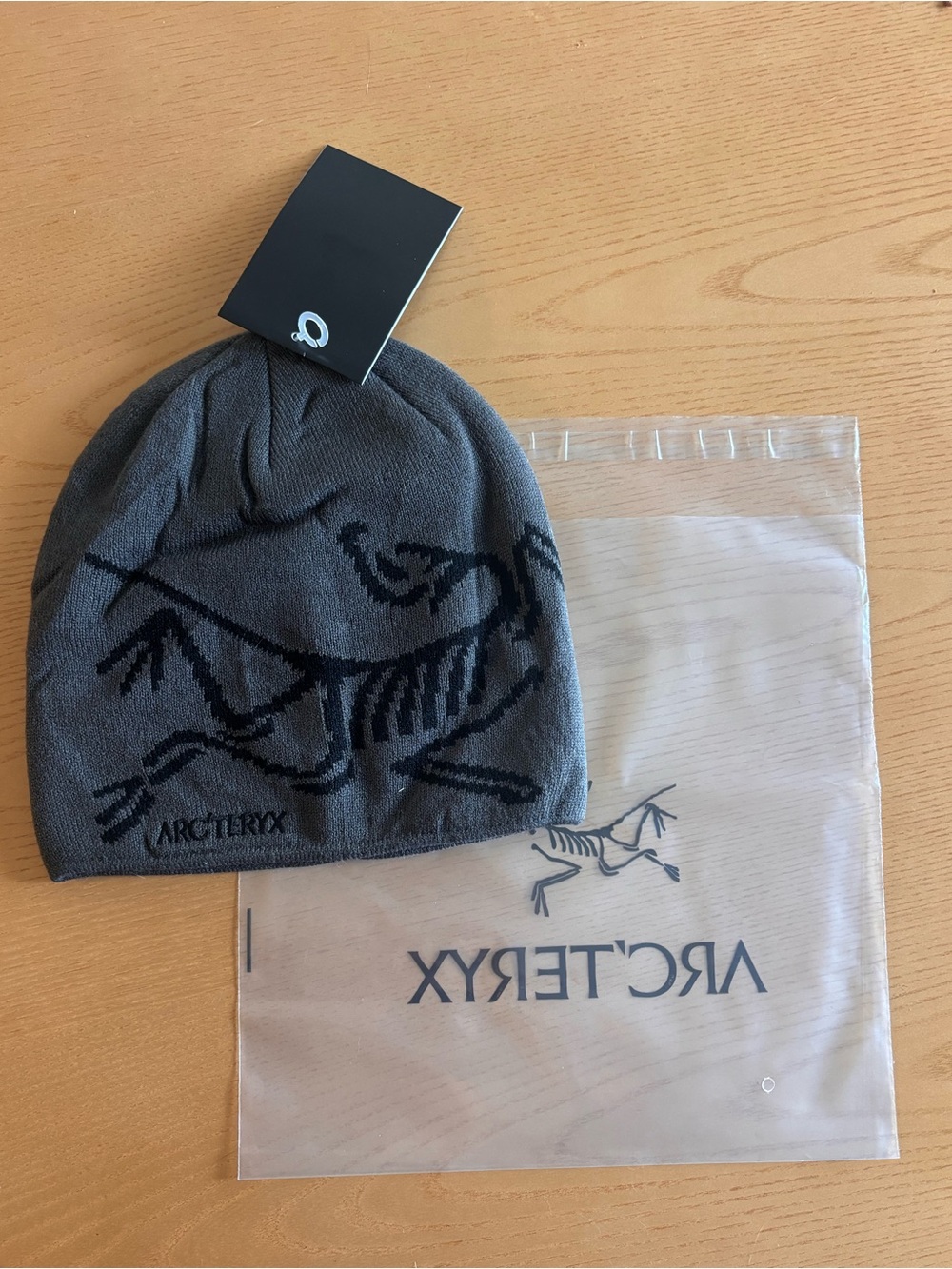 Arc'teryx Grey and Black Logo Knit Beanie